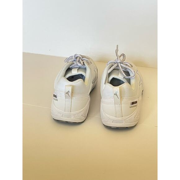 NIB Women’s Mizuno White Softball Size 5 - Picture 4 of 8